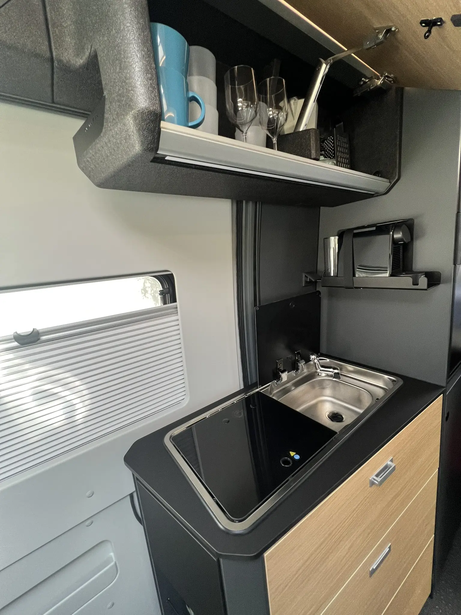 Foto de Adria Twin 640 SGX